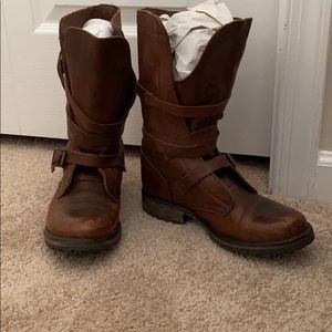 Steve Madden slouchy brown boot